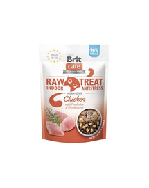 BRIT Care Raw Treat Freeze Dried Indoor Antistress 40 g Lyofilizovaná pamlsek s kuřecím masem a probiotiky pro kočky